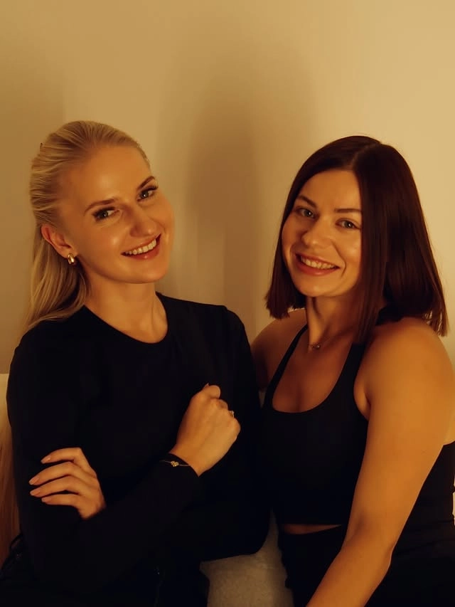 Instruktorki pilatesu Magda i Julia,